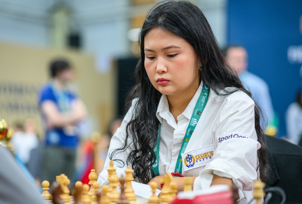 Bibisara Assaubayeva