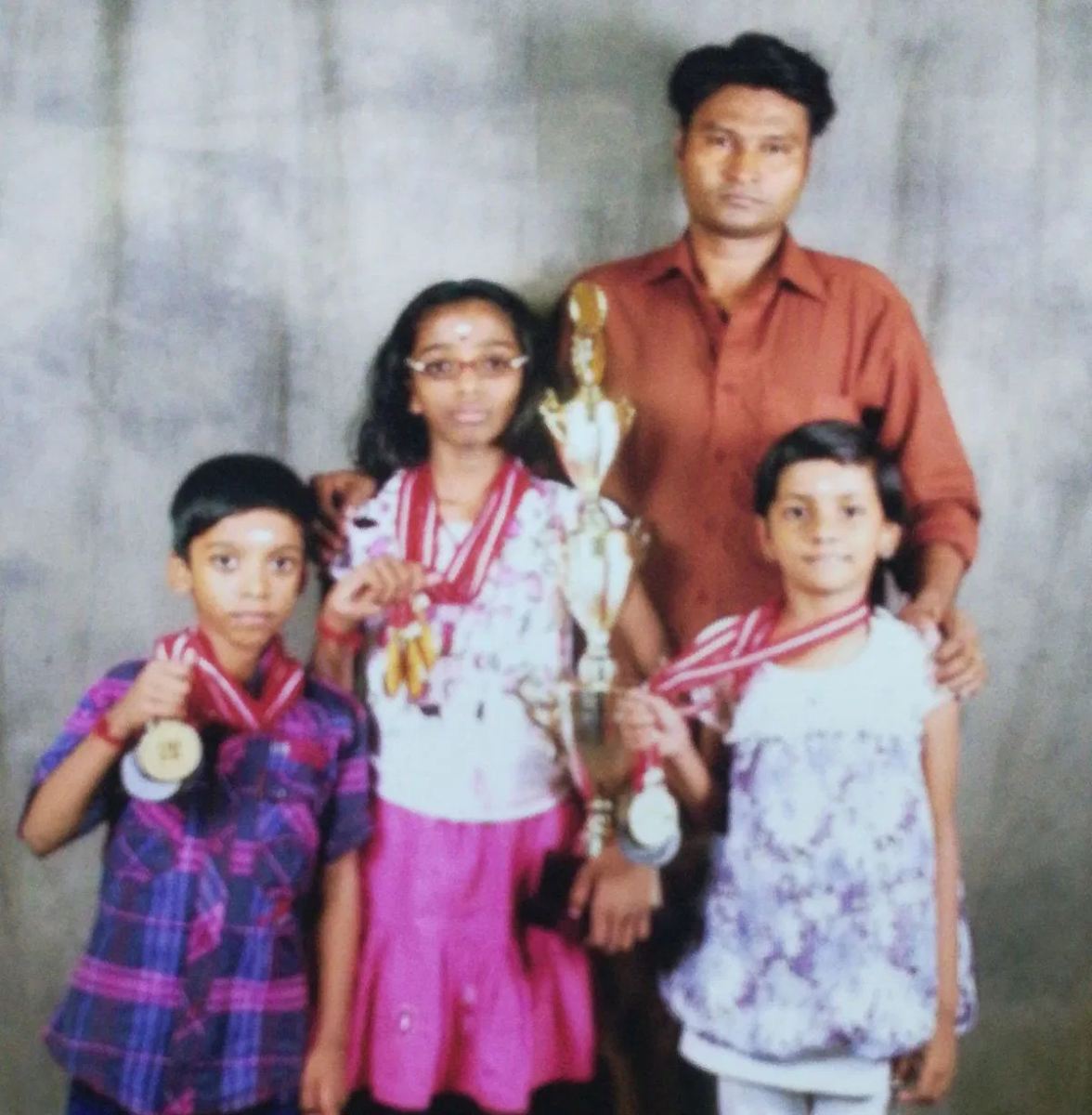 Vaishaliri Rameshbabu, Praggnanandhaa Rameshbabu, Thiyagrajan