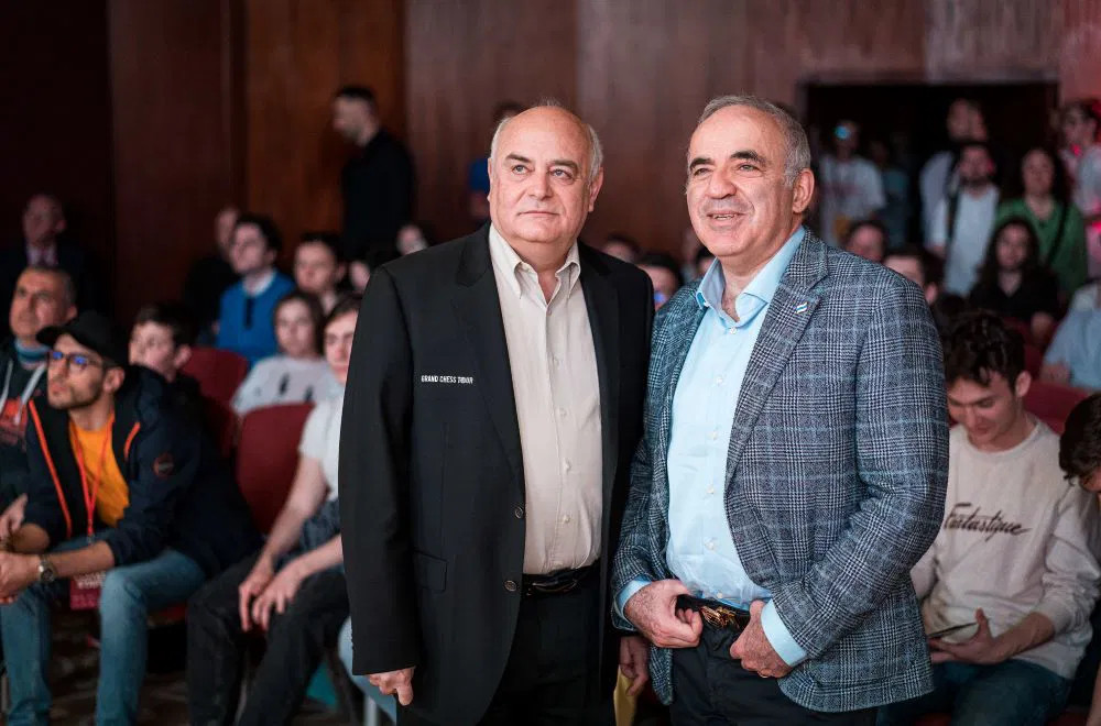 Michael Khodarkovsky, Garry Kasparov