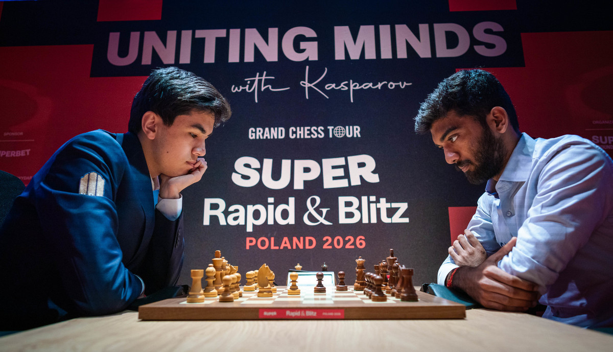 Javokhir Sindarov, Gukesh Dommaraju