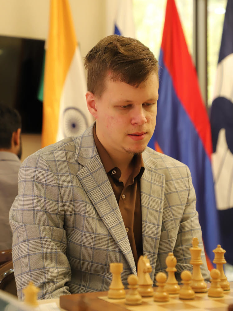Vladislav Artemiev