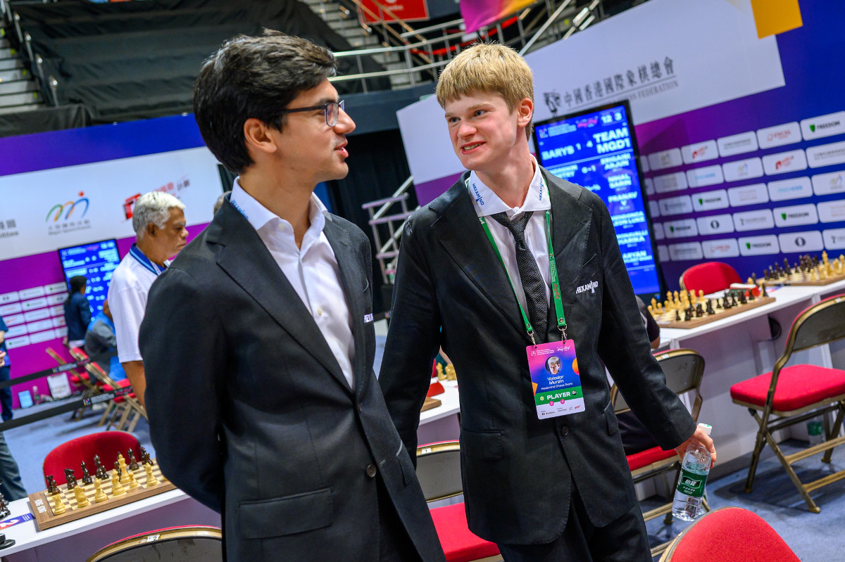 Anish Giri, Volodar Murzin