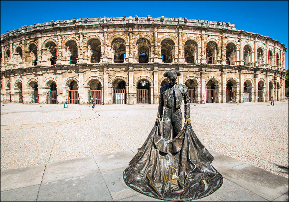 Roman amphitheatre, Nimes
