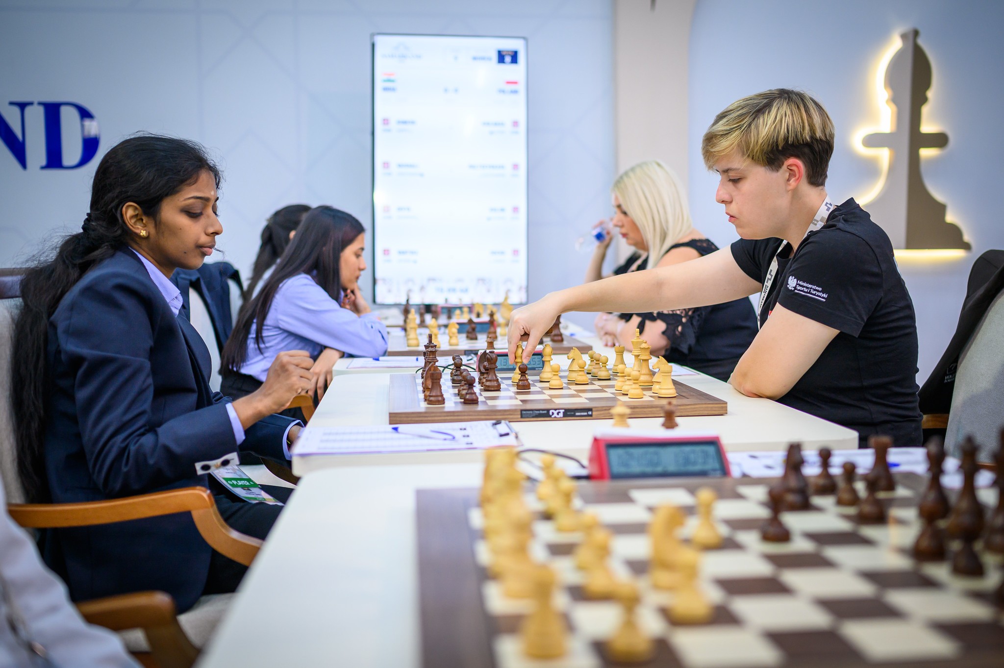 Aleksandra Maltsevskaya, Vaishali Rameshbabu 