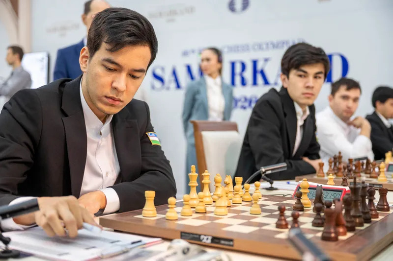 Nodirbek Abdusattorov, Javokhir Sindarov