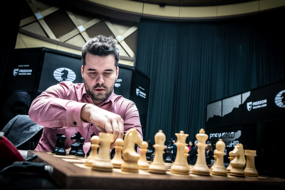 Carlsen versus Nepomniachtchi: FIDE World Championship Round 10