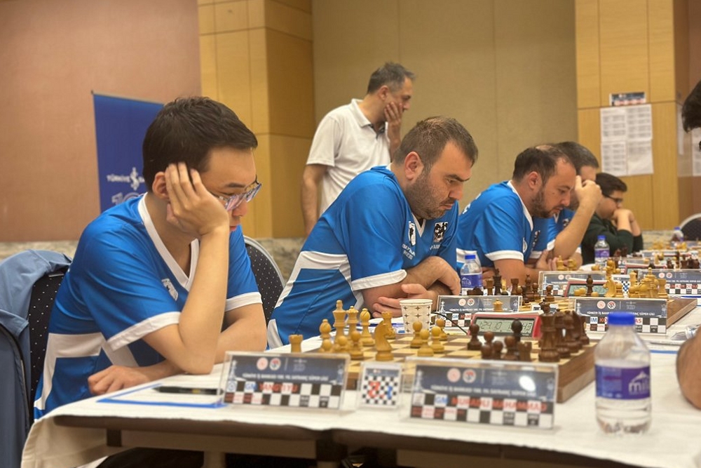 Erdogomus and Niemann shine in Turkish Super League