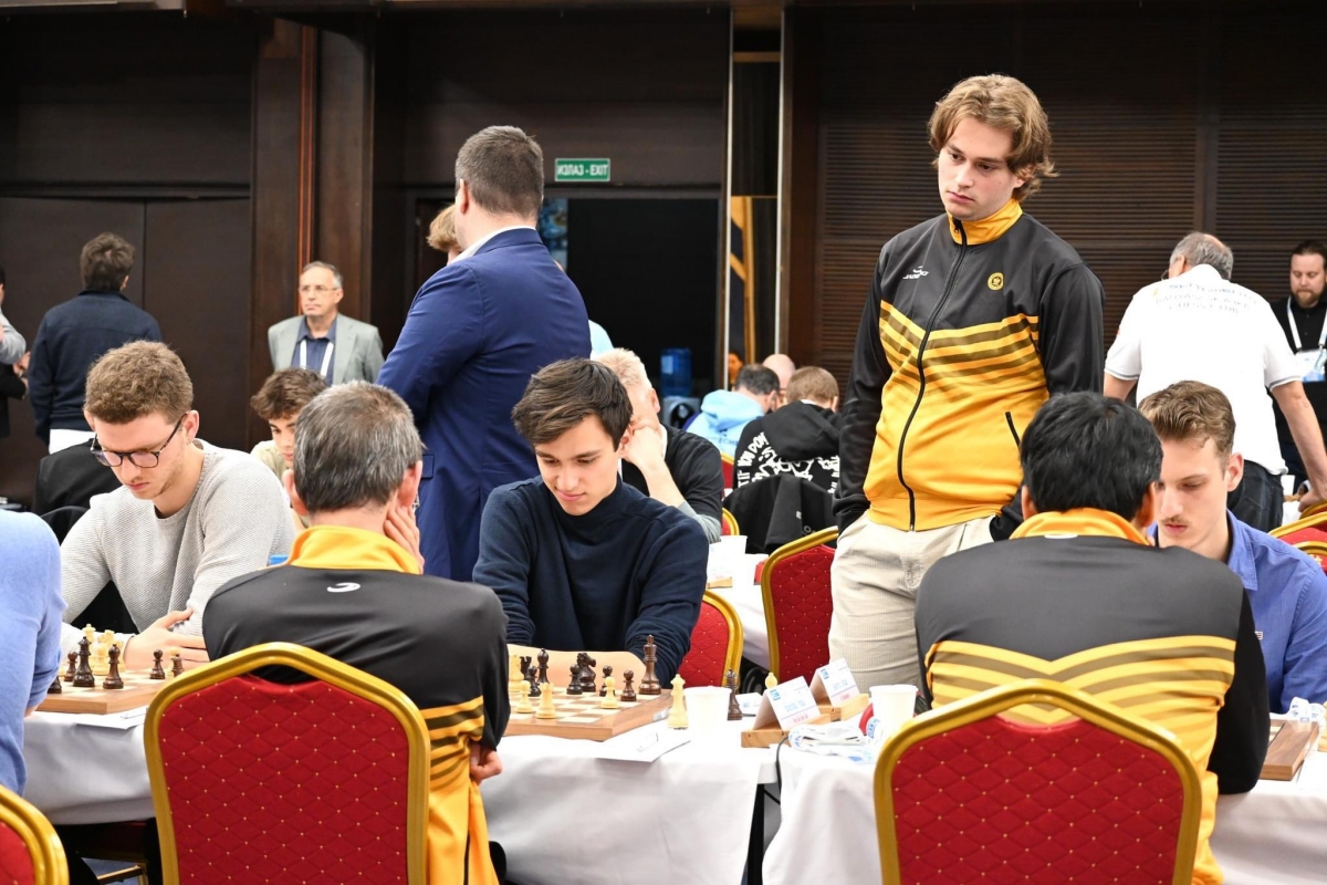 European Club Cup: Favourites win but Praggnanandhaa loses