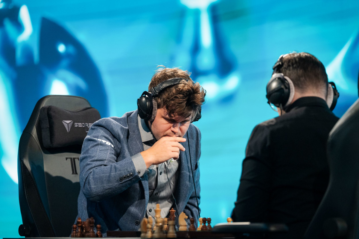 CCT Finals: Carlsen and Nepo grab convincing victories