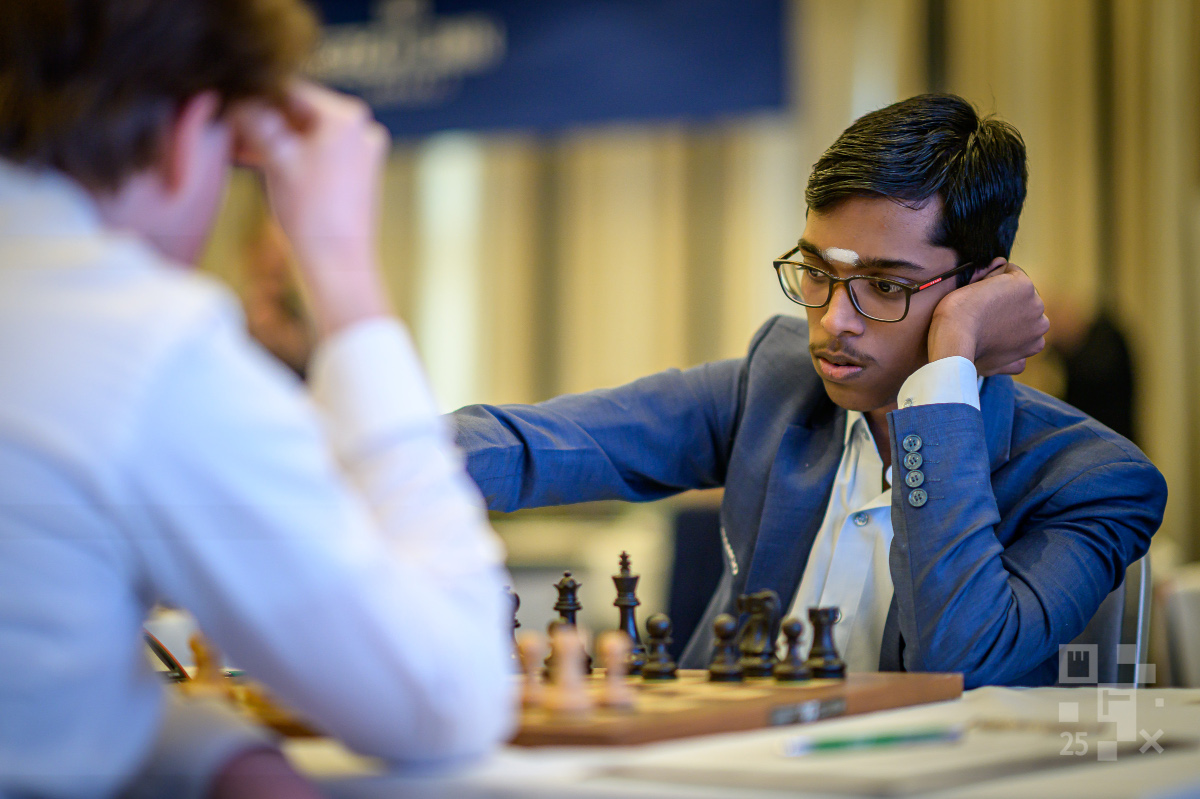Prague R4: Pragg beats Keymer, catches Aravindh