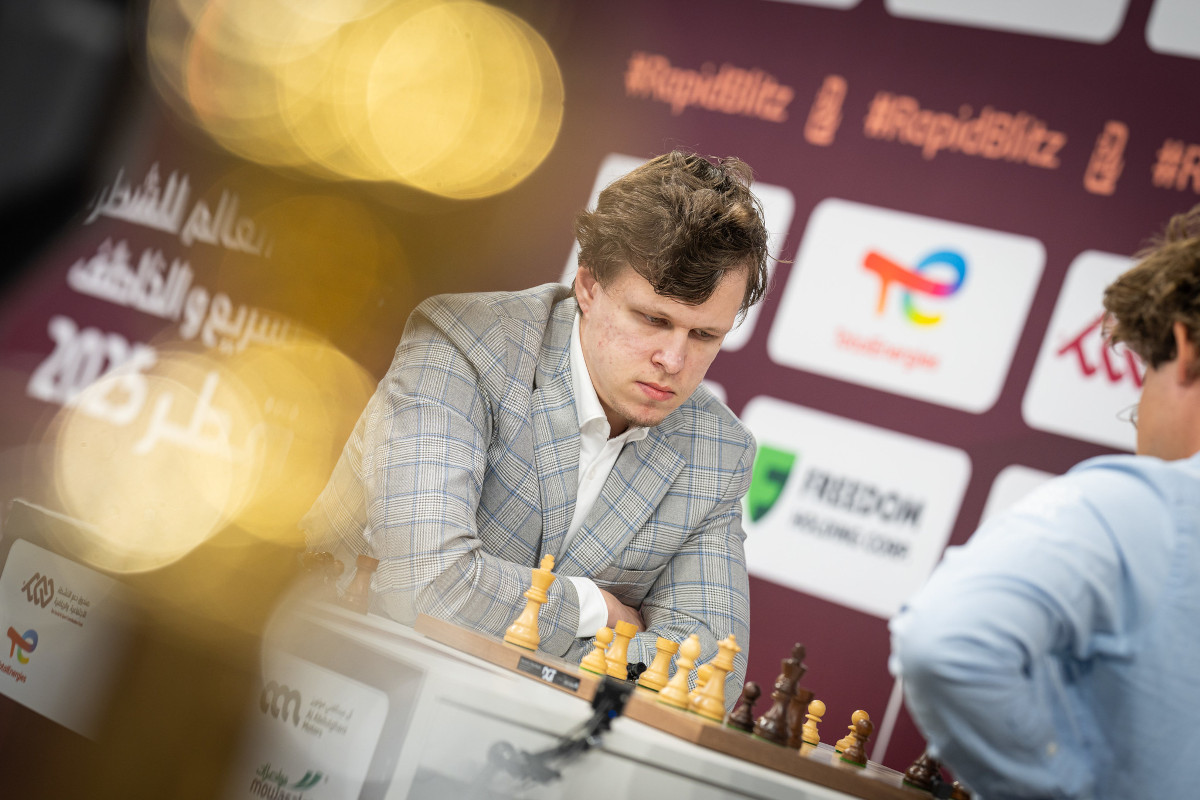Artemiev Brilha no Mundial de Xadrez Rápido 2025
