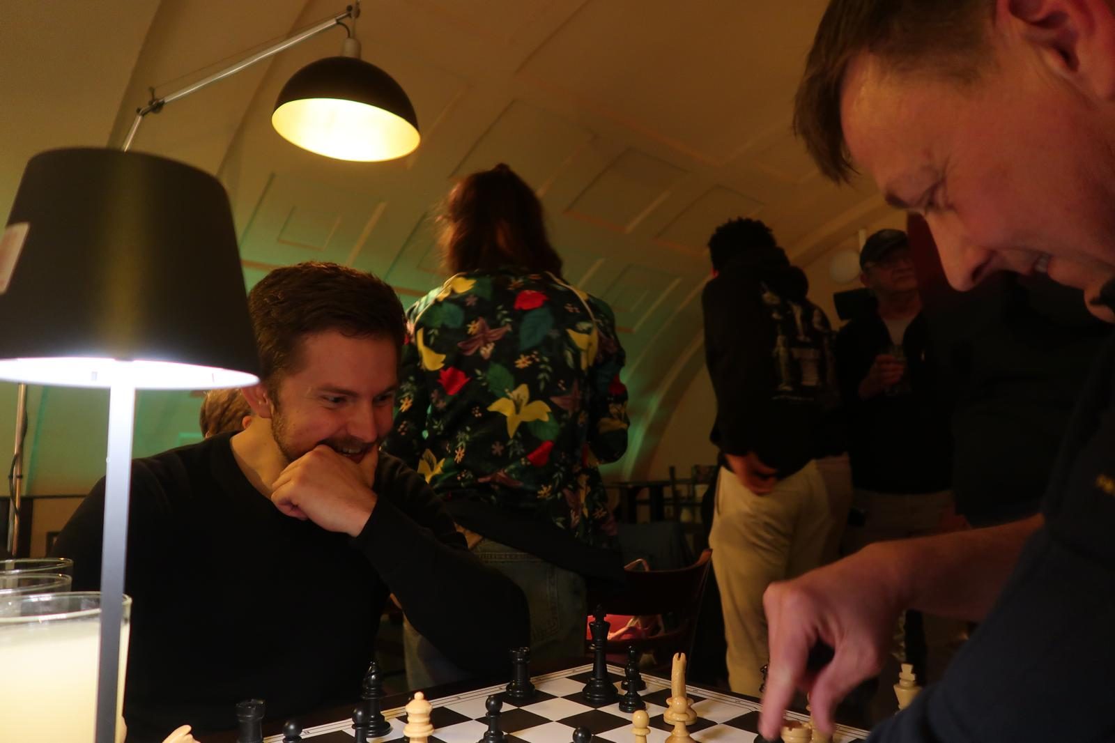 The revival of chess cafés