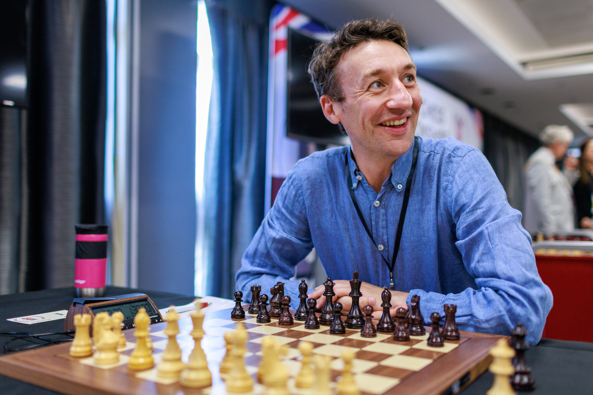Top Seeds Triumph in British Chess Championship Opening Round