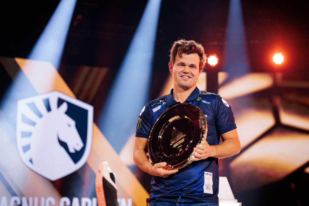Chess news — Carlsen returns to defend Esports World Cup title in Paris