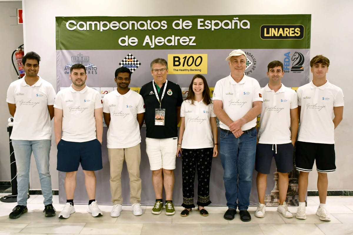 Club Ajedrez Solvay Leads Spanish Primera División with Perfect Score