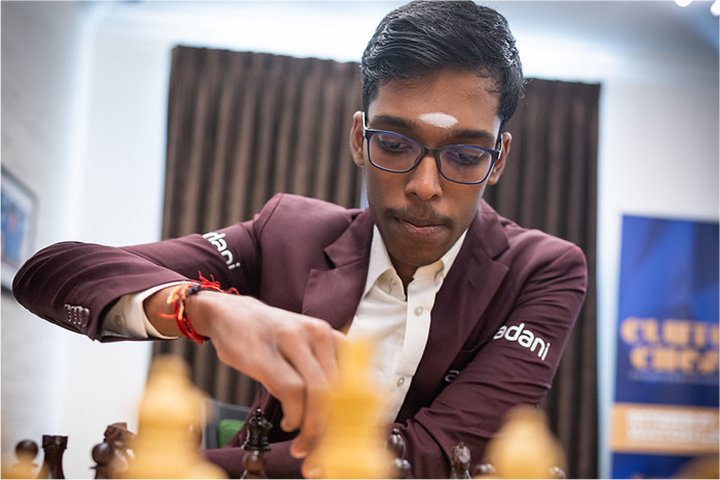 Praggnanandhaa Rameshbabu Takes Lead in Clutch Chess Tournament