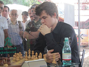 Magnus Carlsen vs Rafael Leitão - Festival da uva de 2014 