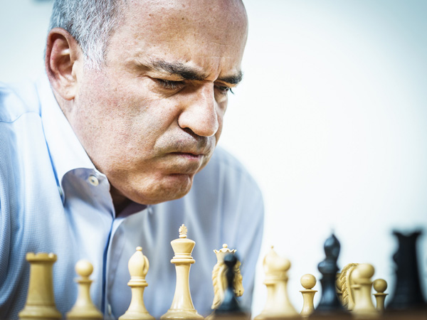 Kasparov's Rule To Play BRUTAL Chess [Even Carlsen Uses It