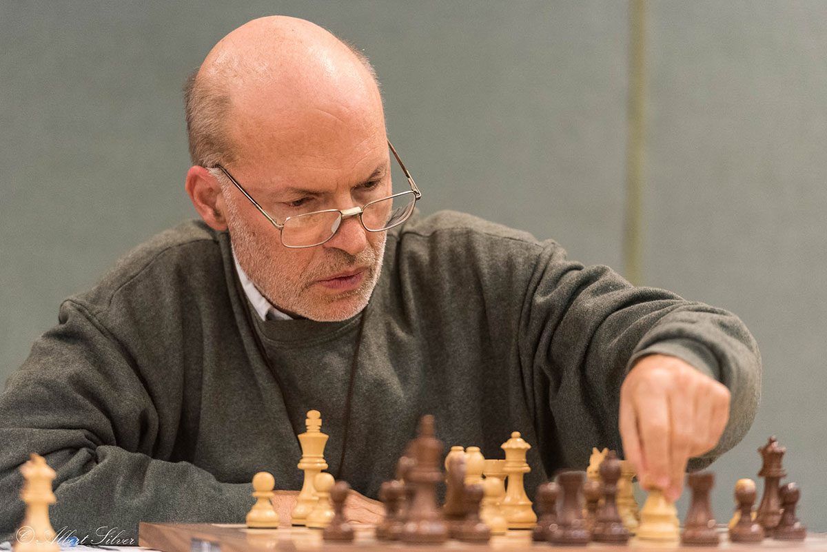 Henrique Mecking's Chess Games