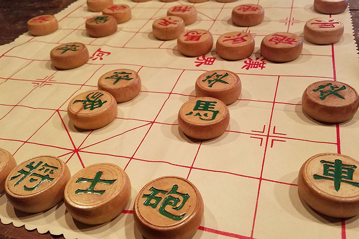 The Value of the Pieces in Xiangqi —