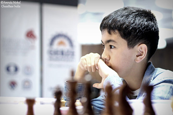 World Juniors 2018 Round 6: 12-year-old Javokhir Sindarov sizzles ...