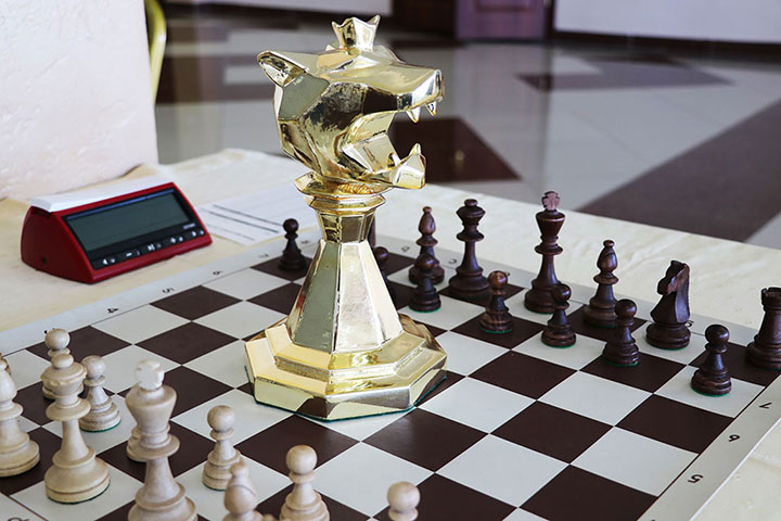 Amateur chess with a difference ChessB photo