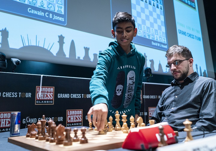ChessBase Tutorials Starting Chess - King – Chess House