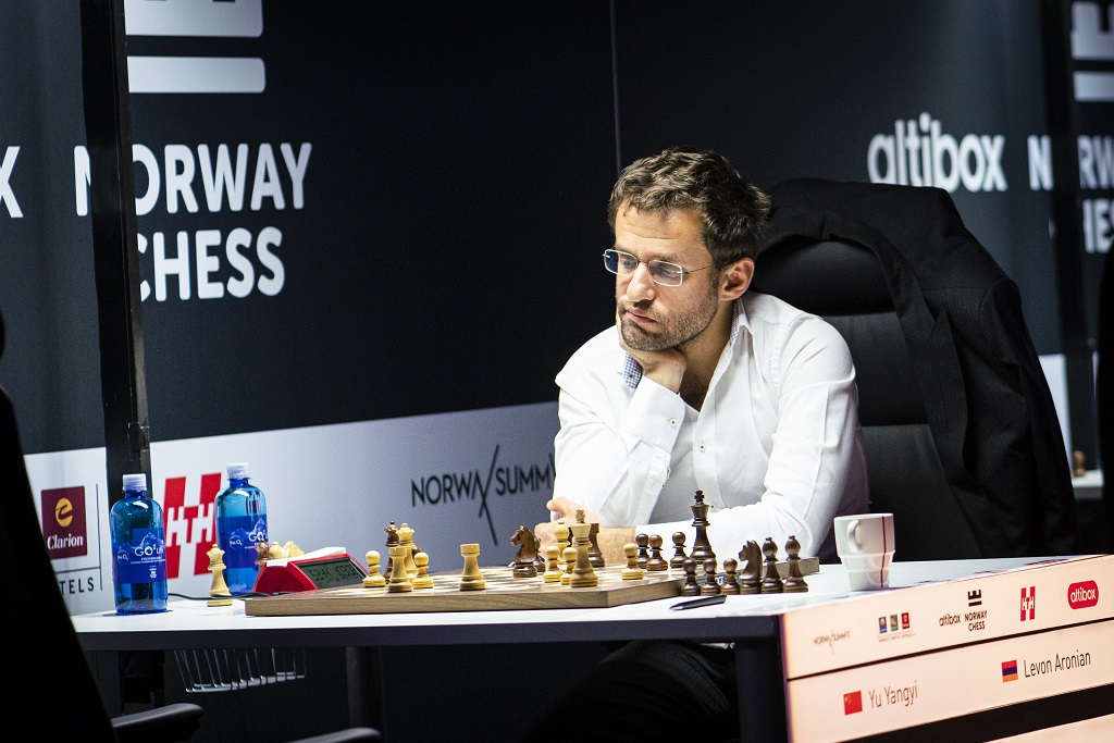 Fabiano Caruana vs Viswanathan Anand - 2019-06-12 - 7th Norway Chess 2019 -  Chess Game No Commentary 