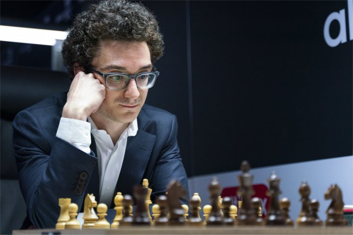 Chess championship: Norway's Magnus Carlsen beats American Fabiano