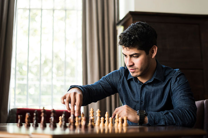 How to Get Good at Chess Playing Strategically - Effective Tips