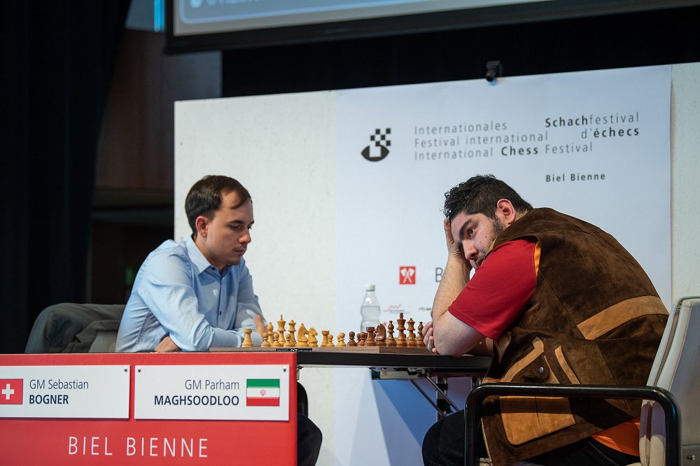 Magnus Carlsen aims for 'redemption' against Garry Kasparov