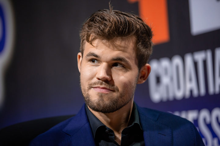 International Chess Federation on X: August 2019 FIDE rating list is out.   @MagnusCarlsen is at his best 2882, matching his  own record of May 2014. The world champion is 64 points