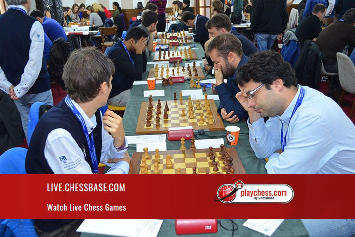 live chessbase