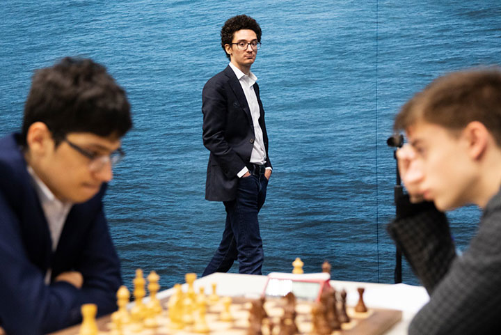 Grandmaster Igor Rausis (CZE), Adam Raoof
