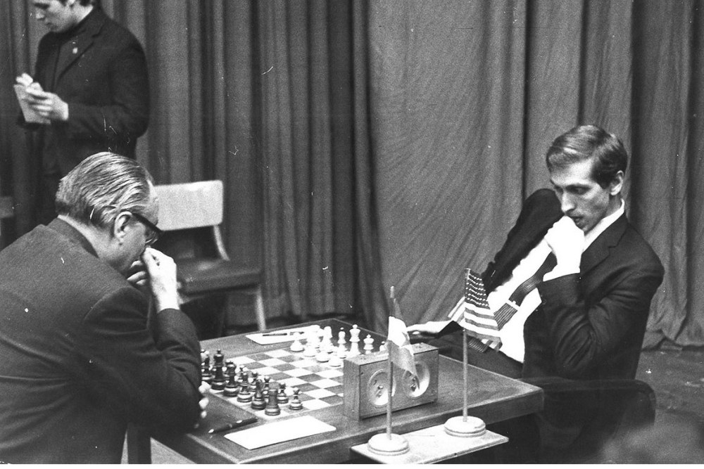 SMYSLOV DEFEATED BY BOBBY FISCHER - The New York Times