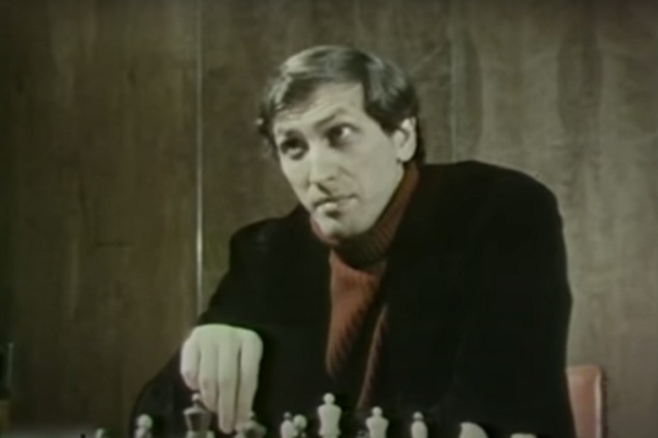 Belgrade, Round 2: Fischer beats Petrosian, Spassky crushes Larsen