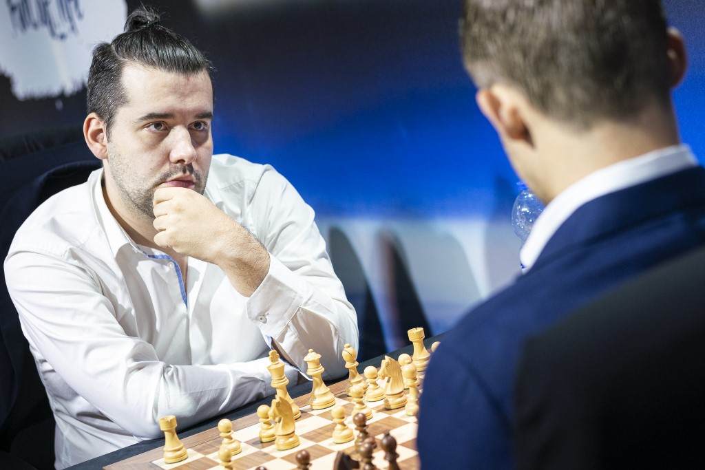 chess24 Legends 9: Carlsen ends Kramnik's hopes