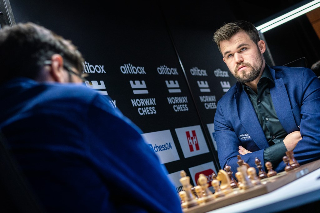chess24 - It's Firouzja-Carlsen in today's penultimate