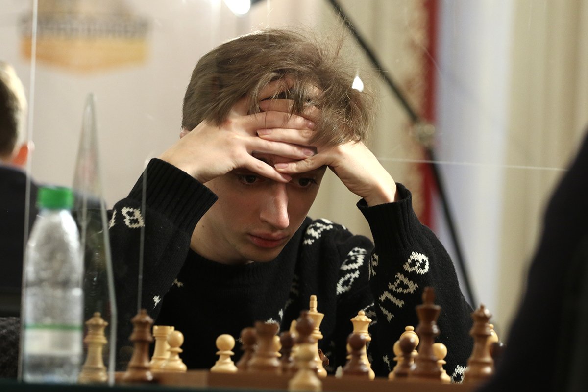 Vladimir Kramnik wins an exciting Armageddon game against Daniil Dubov